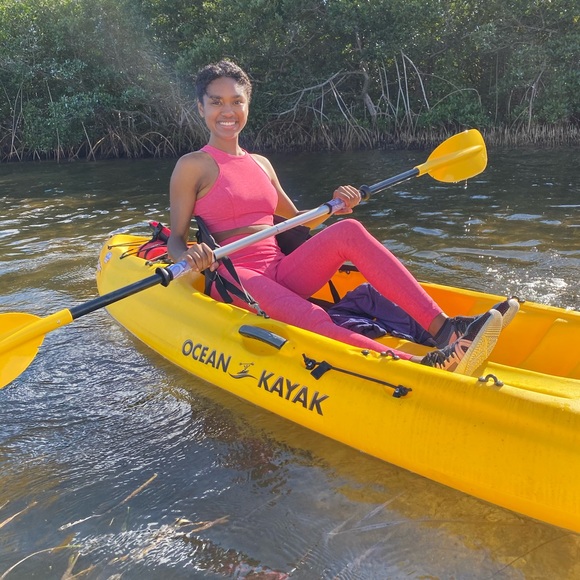 Meet your Posher, Casey - Picture 6 of 8